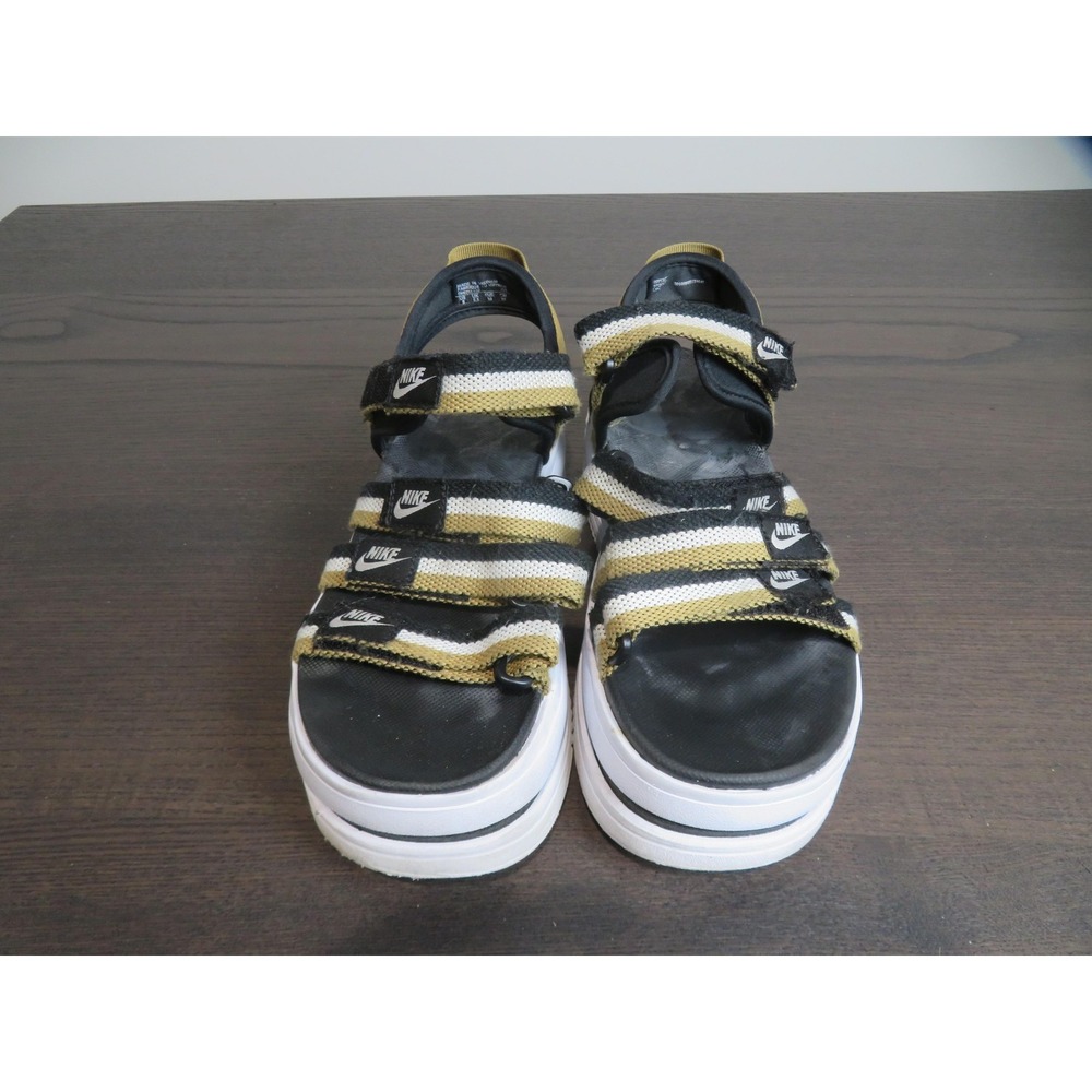 Nike Icon Classic Sandals Womens Size 8 Black Gold Strappy Platform DH0224-002 - Picture 2 of 10